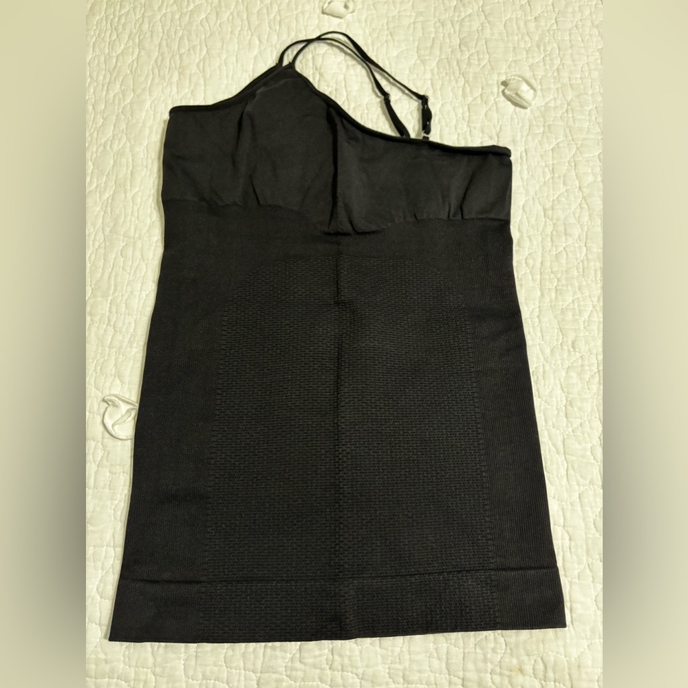 Tank top - Picture 2 of 4